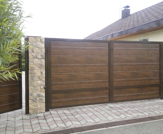 Распашные ворота в Донском