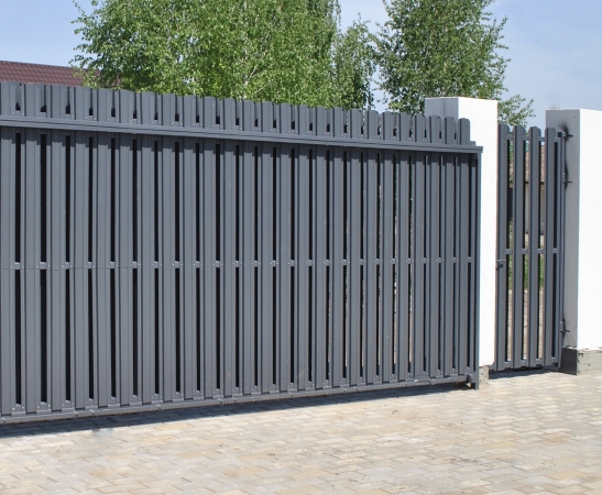 Ворота из штакетника в Донском