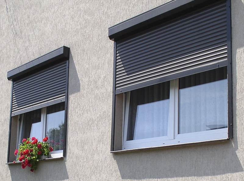 На окна в Донском